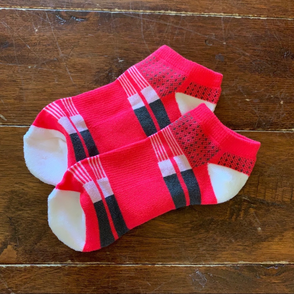 Athletic socks